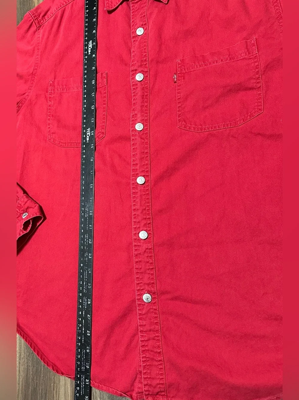 Vintage Levi’s Red Tab Red Denim Jean Shirt Metal Buttons Men’s Large Loose Fit